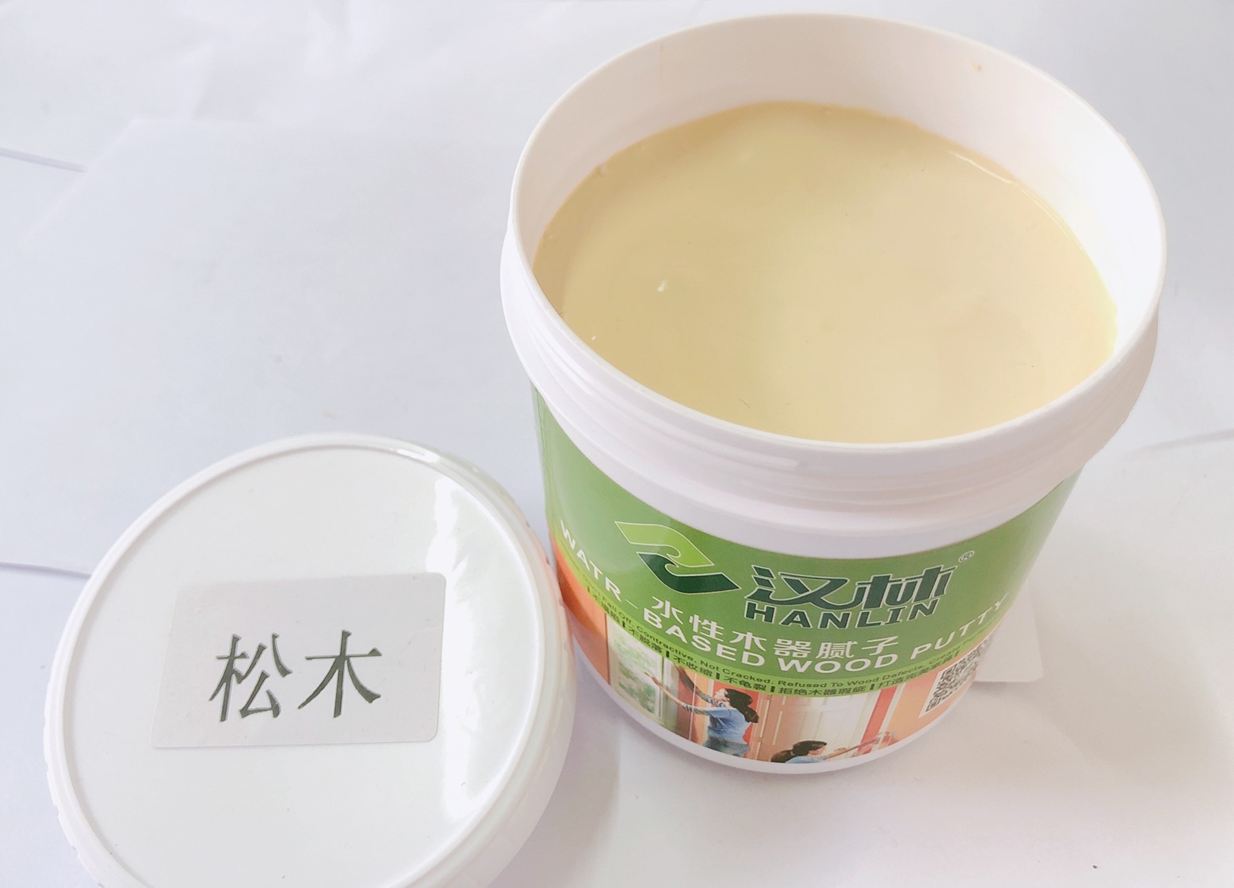 松木色水性修补腻子工厂货源批发，当然还是选旭彩网水性木器腻子更专业！